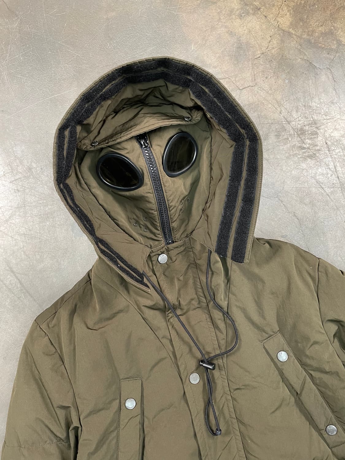 씨피컴퍼니 2way 고글 다운 패딩 상품이미지3