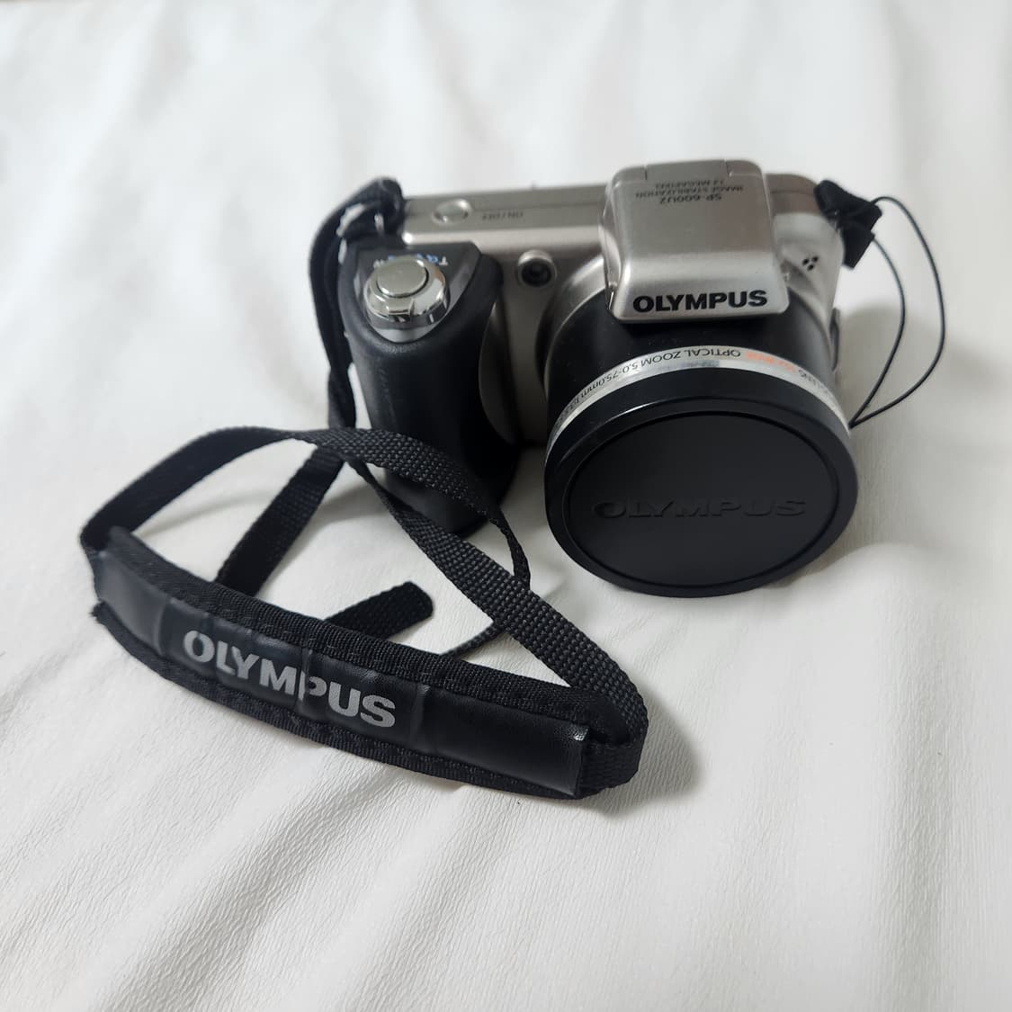 올림푸스 sp-600uz 디지털 카메라 상품이미지1