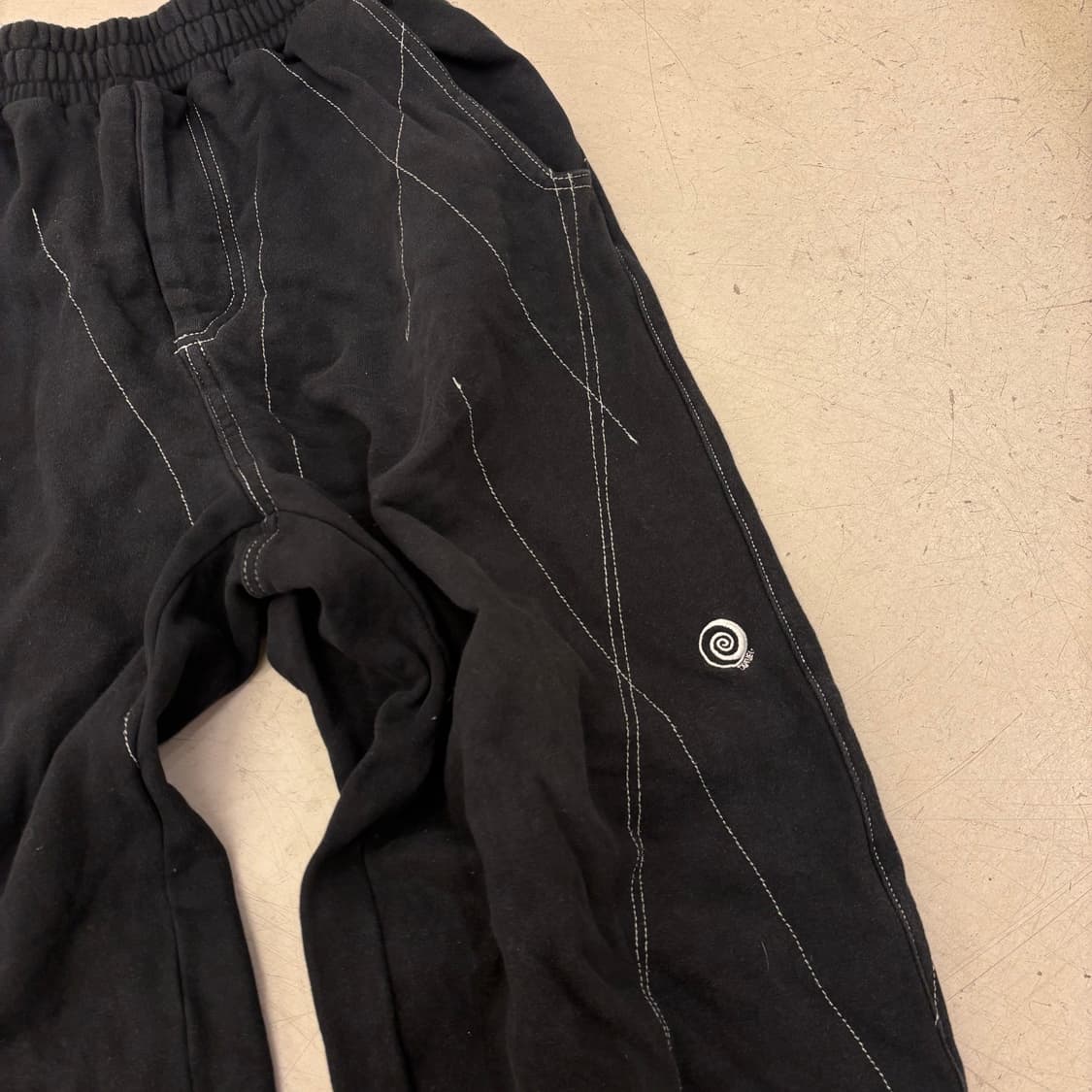 트래블 스티치 스트링 블랙 팬츠 상품이미지2