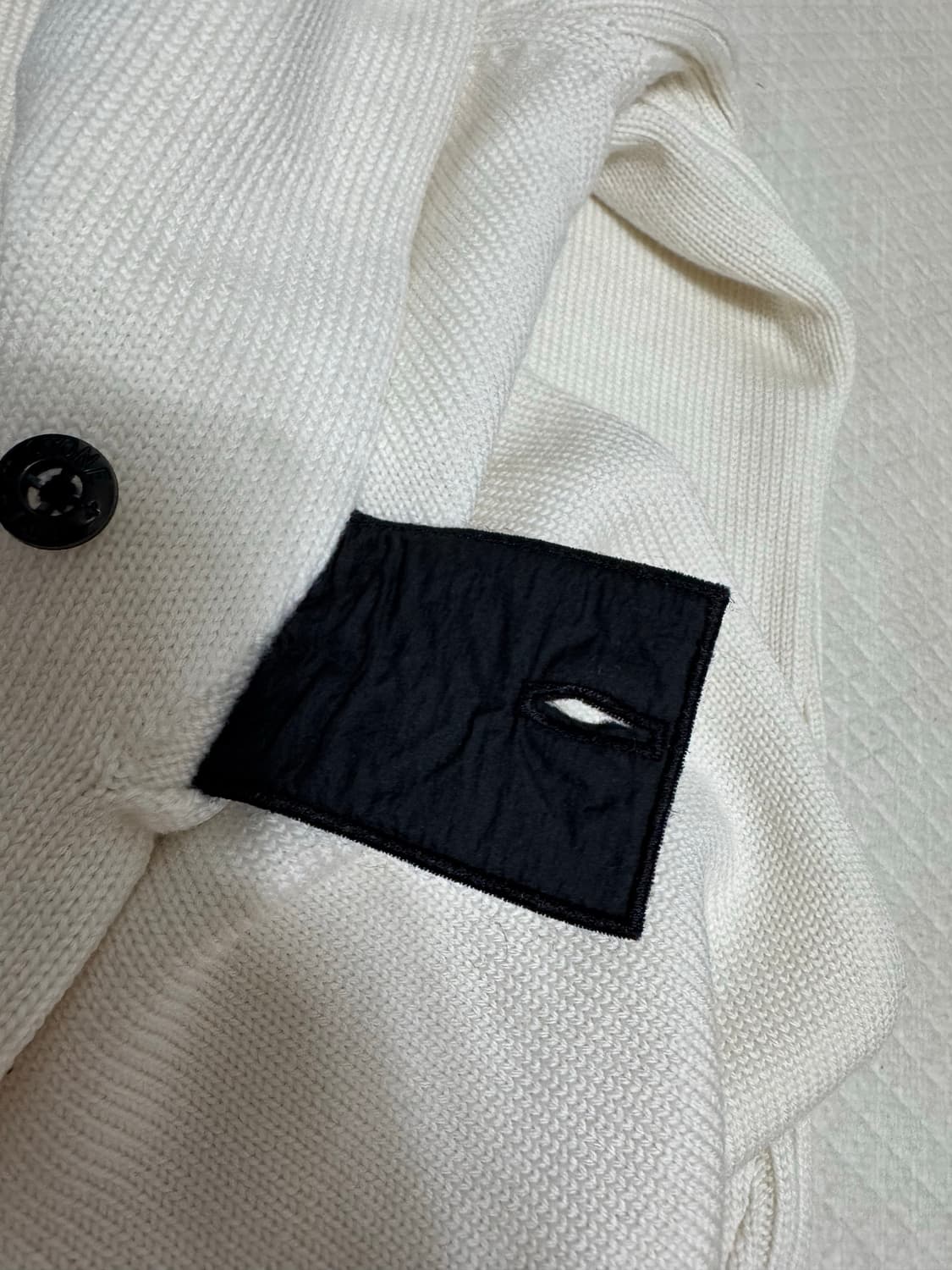 (쇼핑백 택 포함)스톤아일랜드 쉐도우프로젝트 목폴라 니트 L 상품이미지5