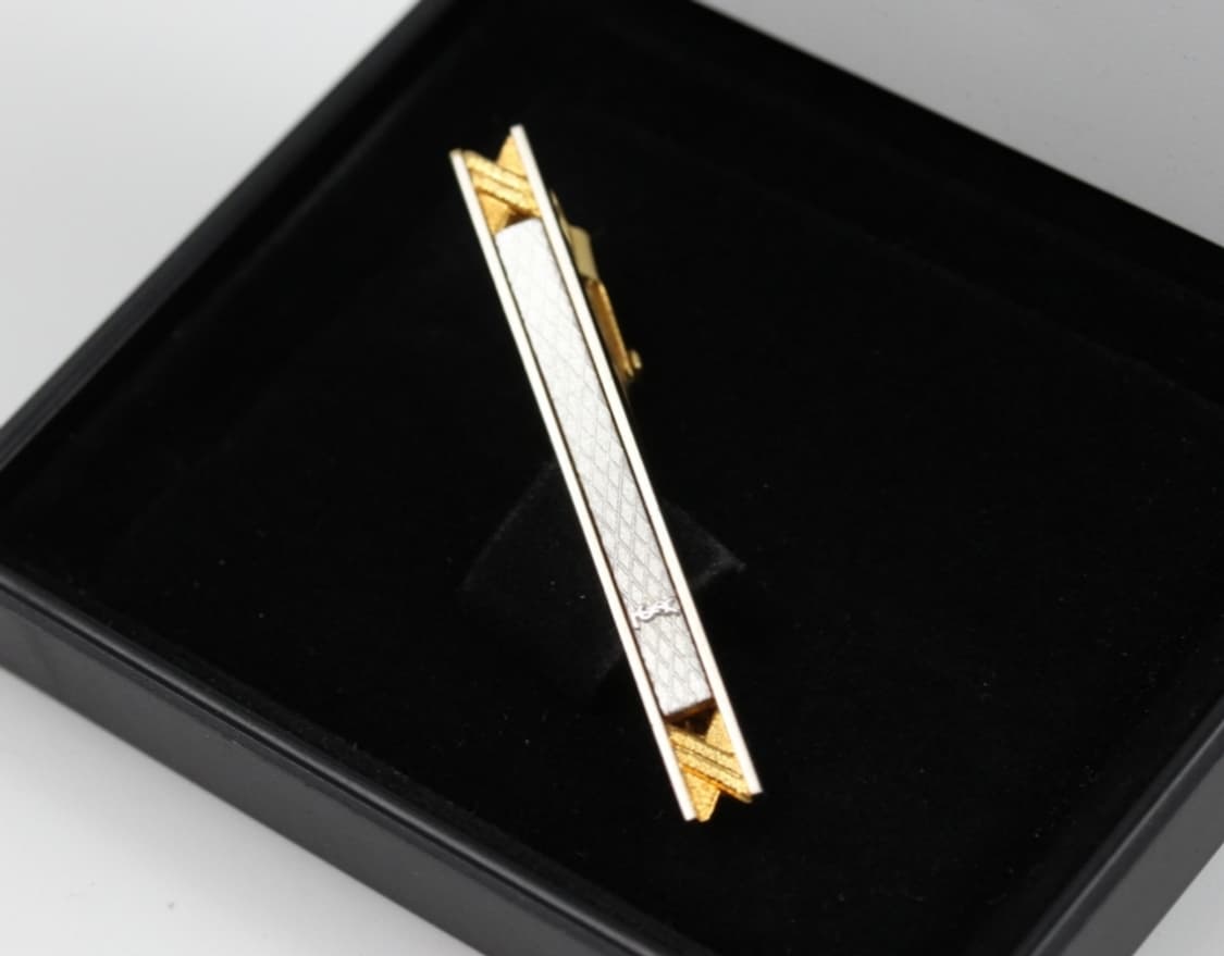 입생로랑 A등급 5.2cm 남자 명품 넥타이핀 빈티지 상품이미지1