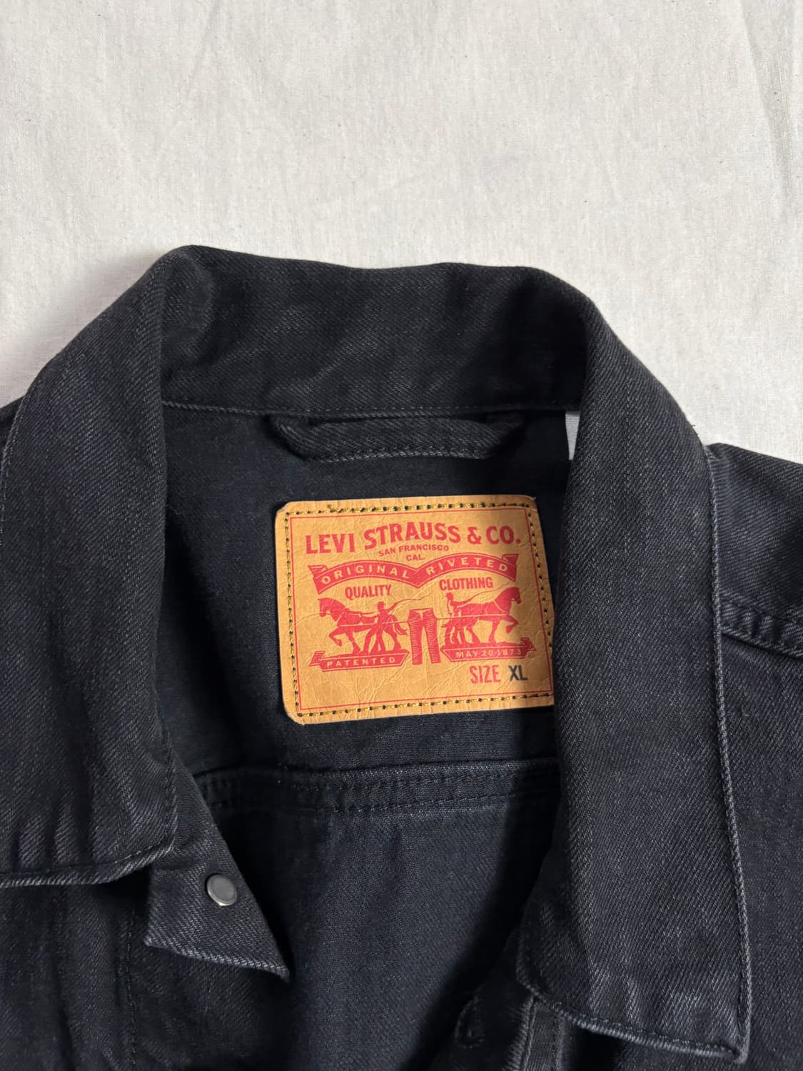 Levis 리바이스 블랙 데님 트러커 자켓 XL 상품이미지5