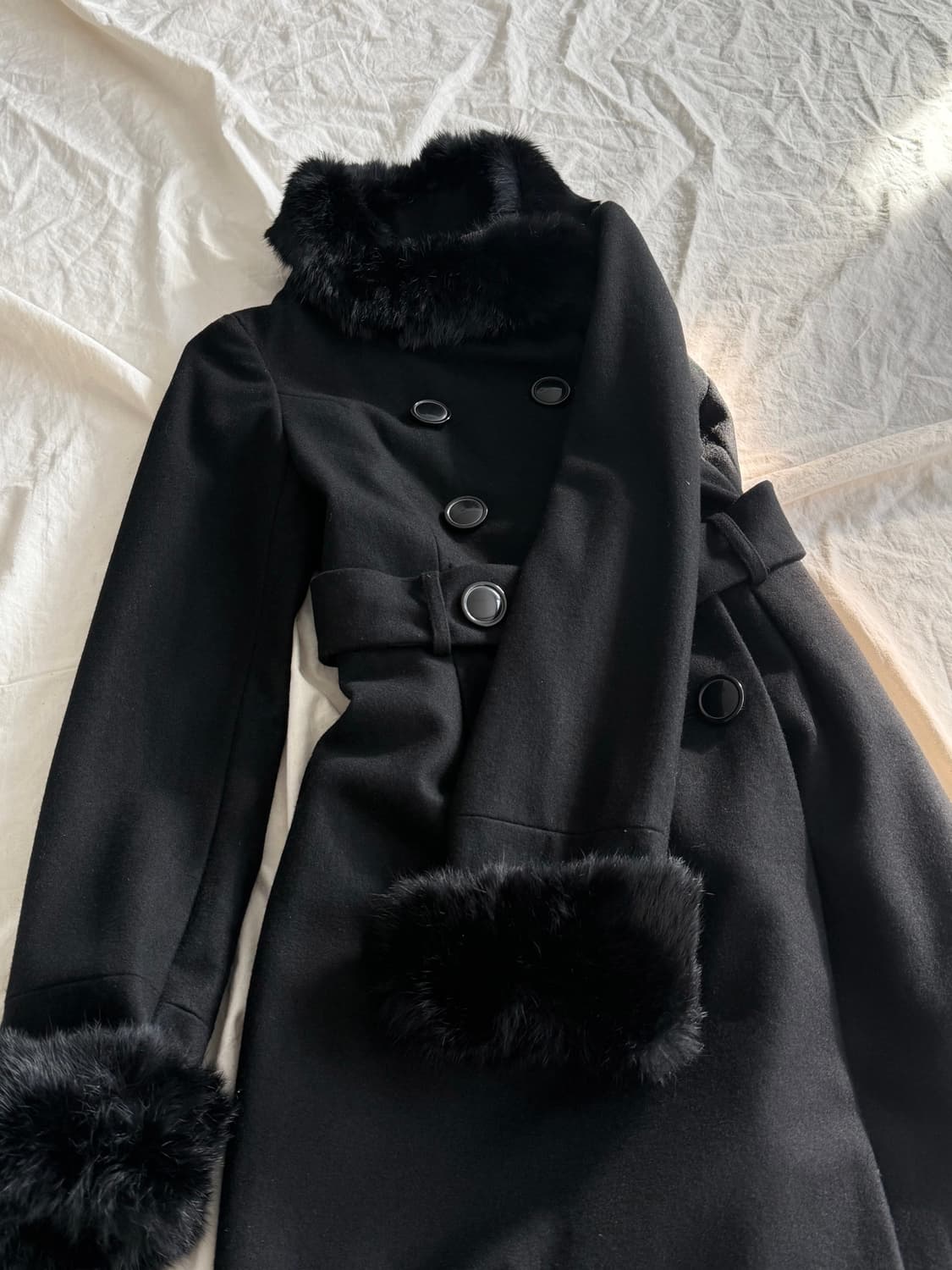 잉그니 고딕 오네갸루 펑크 래빗퍼 트리밍 더블버튼 울코트 상품이미지1