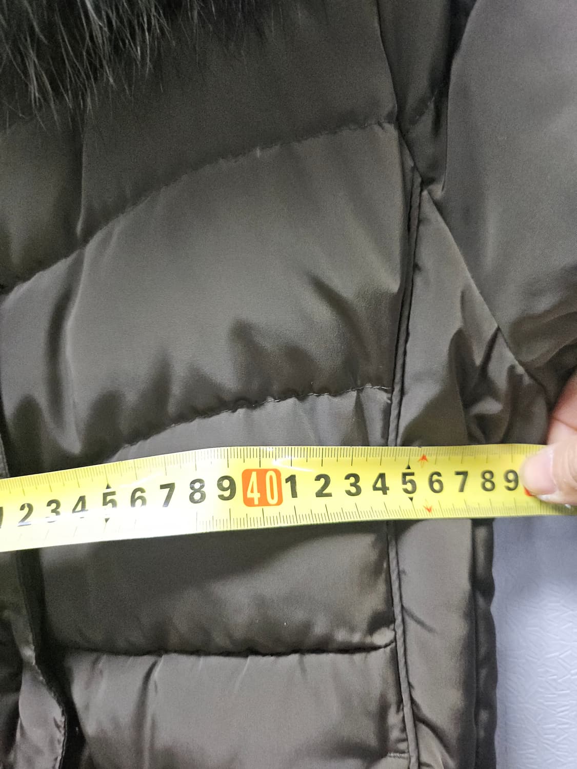 on & on 카키 롱 패딩 점퍼 2  세탁완료 상품이미지7