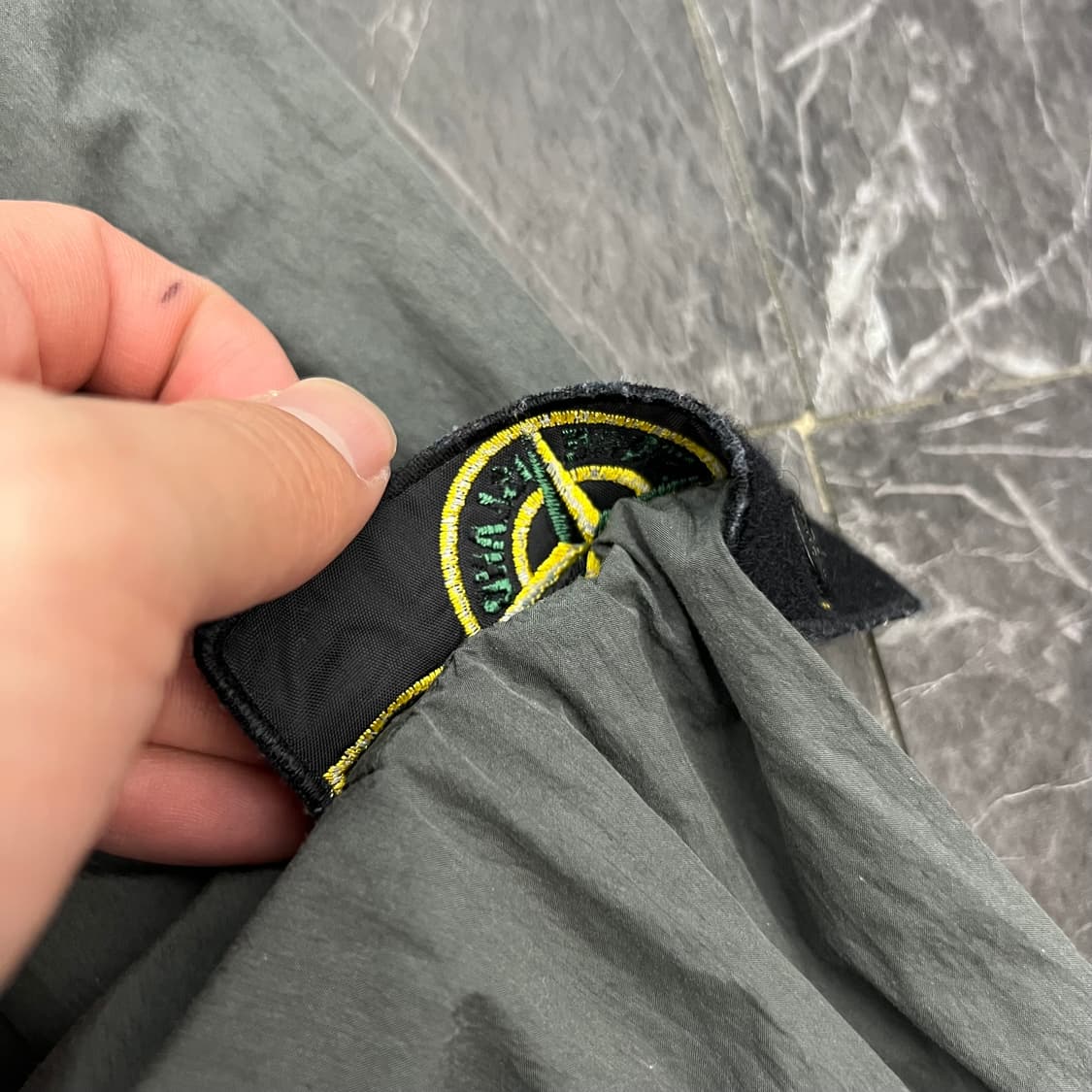 스톤아일랜드 와펜 올드이펙트 나일론 셔츠 자켓 상품이미지6