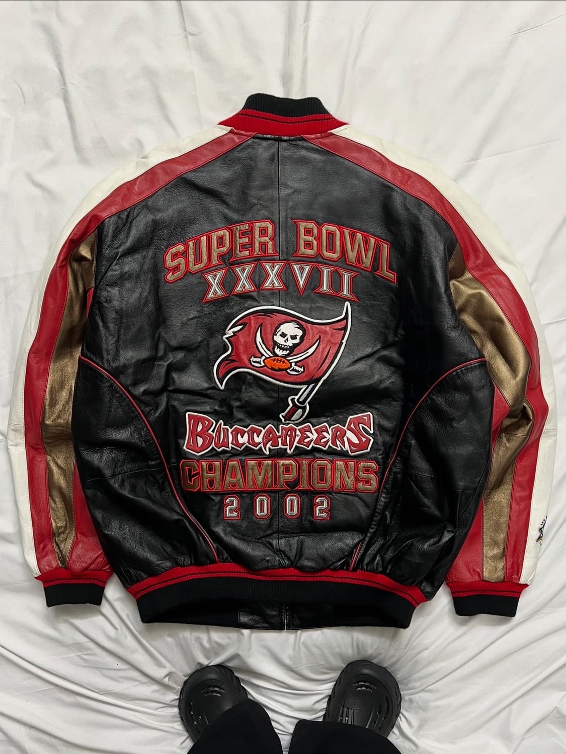 NFL 탬파베이 버커니어스 가죽자켓 상품이미지1