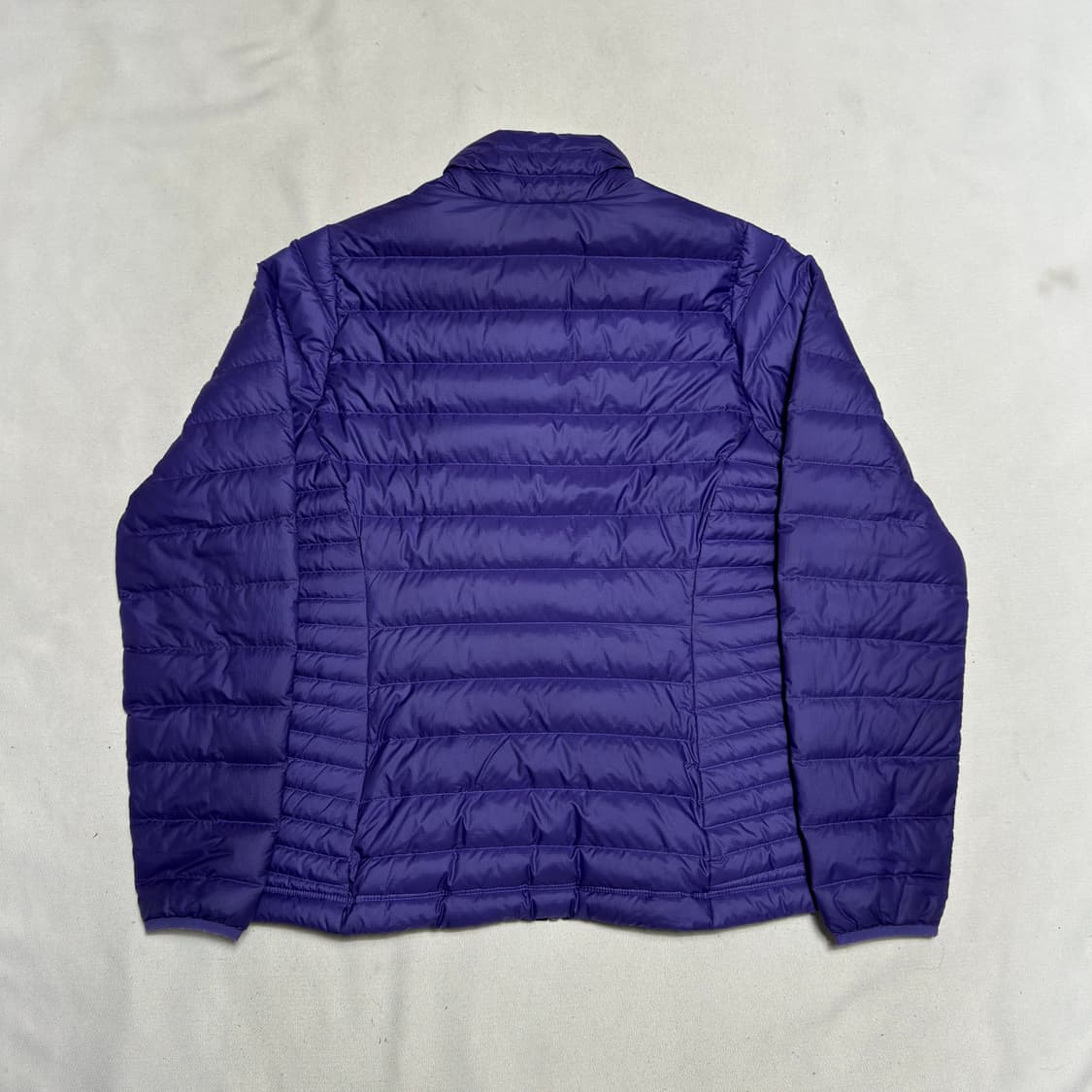 M 파타고니아 여성용 구스다운 퍼플 경량패딩 상품이미지3