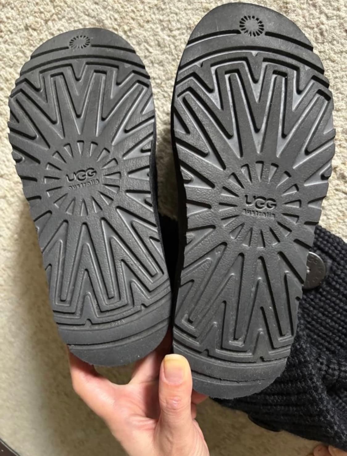 어그 카디 니트 부츠 블랙  상품이미지3