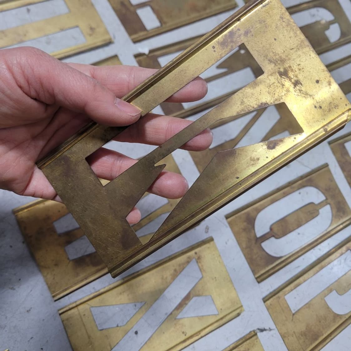 미 황동 스텐실 상품이미지5