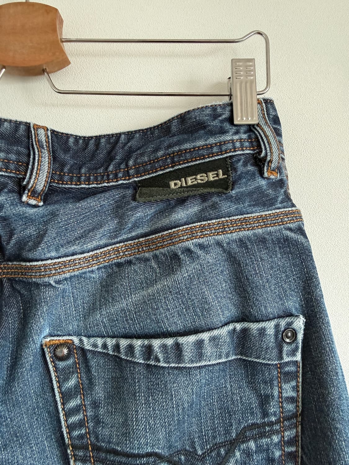 디젤(DIESEL) KROOLEY 데님 팬츠(ITALY) 상품이미지8