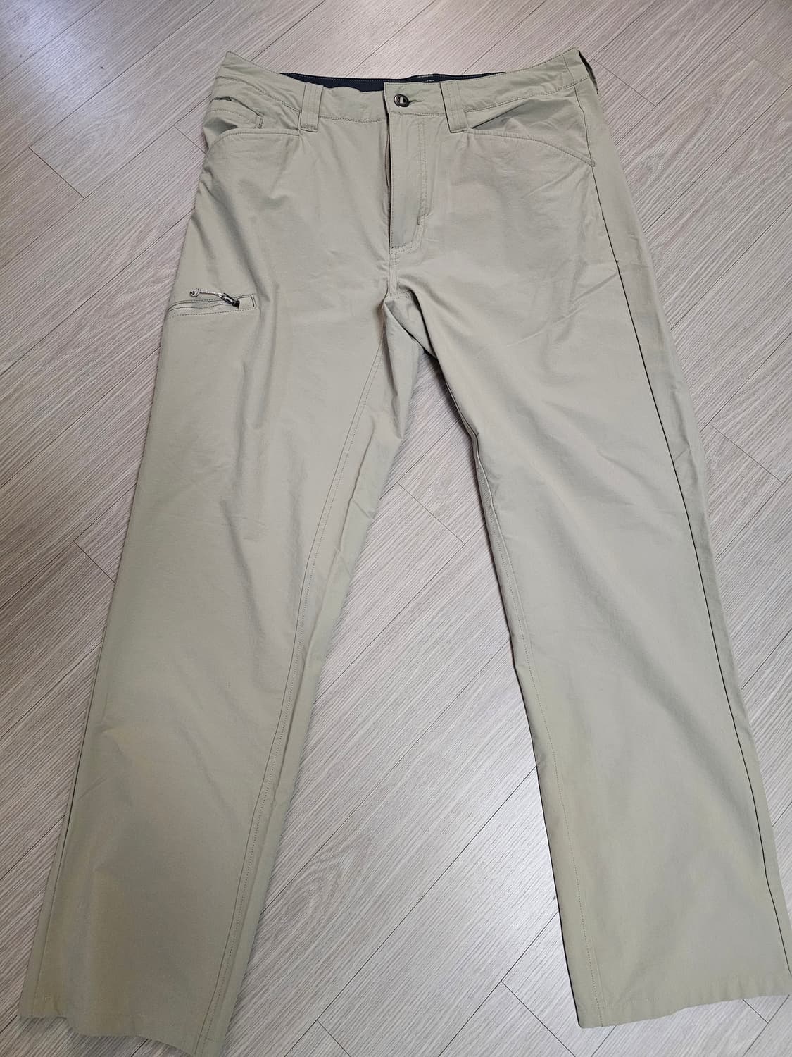 파타고니아 팬츠 판매합니다  상품이미지4