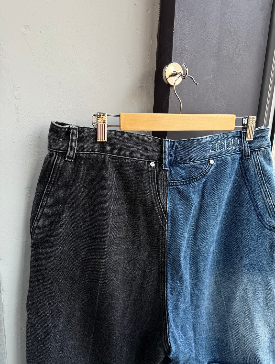 34/ 아더에러 이클립스 투톤 데님 팬츠 상품이미지6