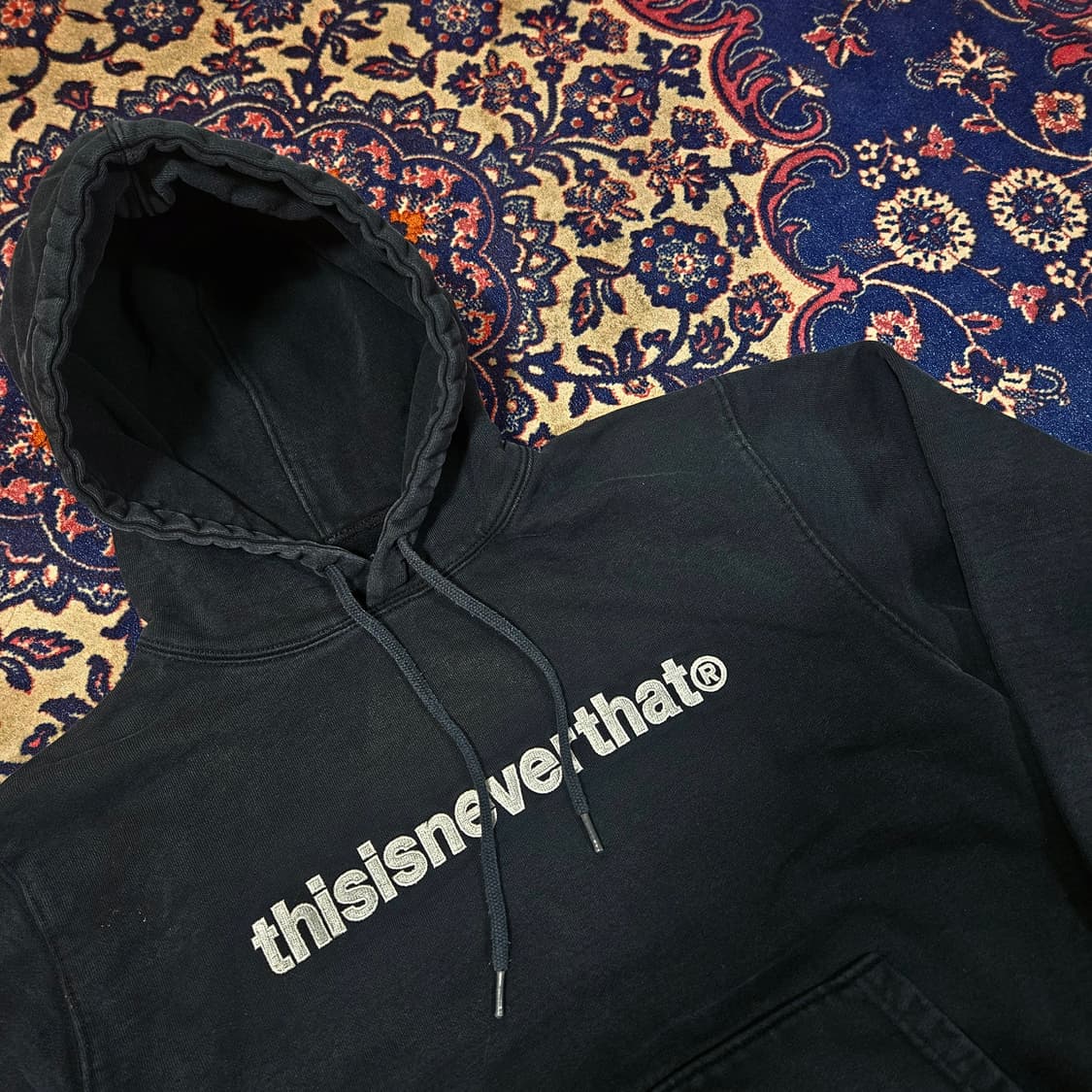 디스이즈네버댓 시그니쳐 자수 워크 후드티셔츠 S size 상품이미지2