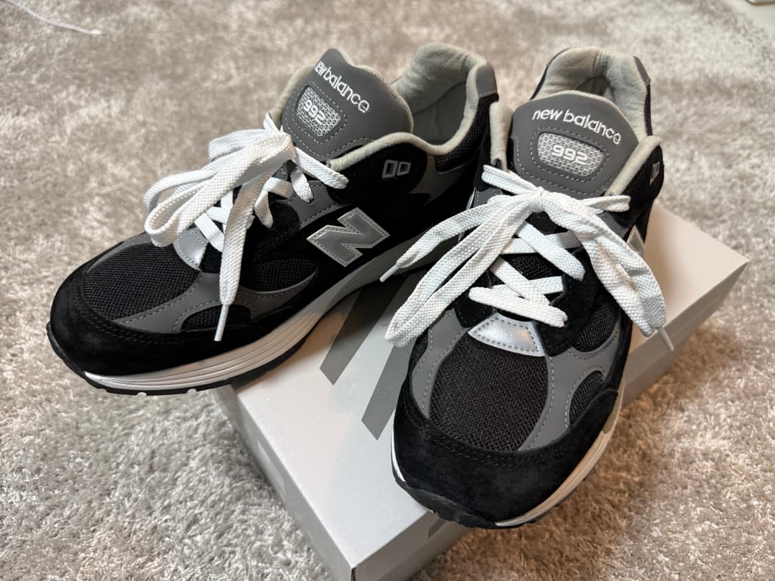 뉴발란스 992 270사이즈 판매합니다. 상품이미지1