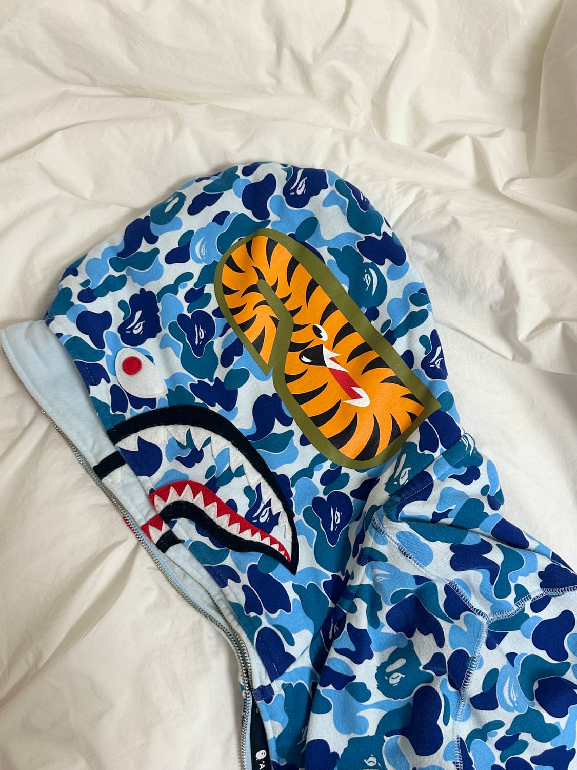 베이프 ABC 카모 샤크 청계 L 상품이미지2