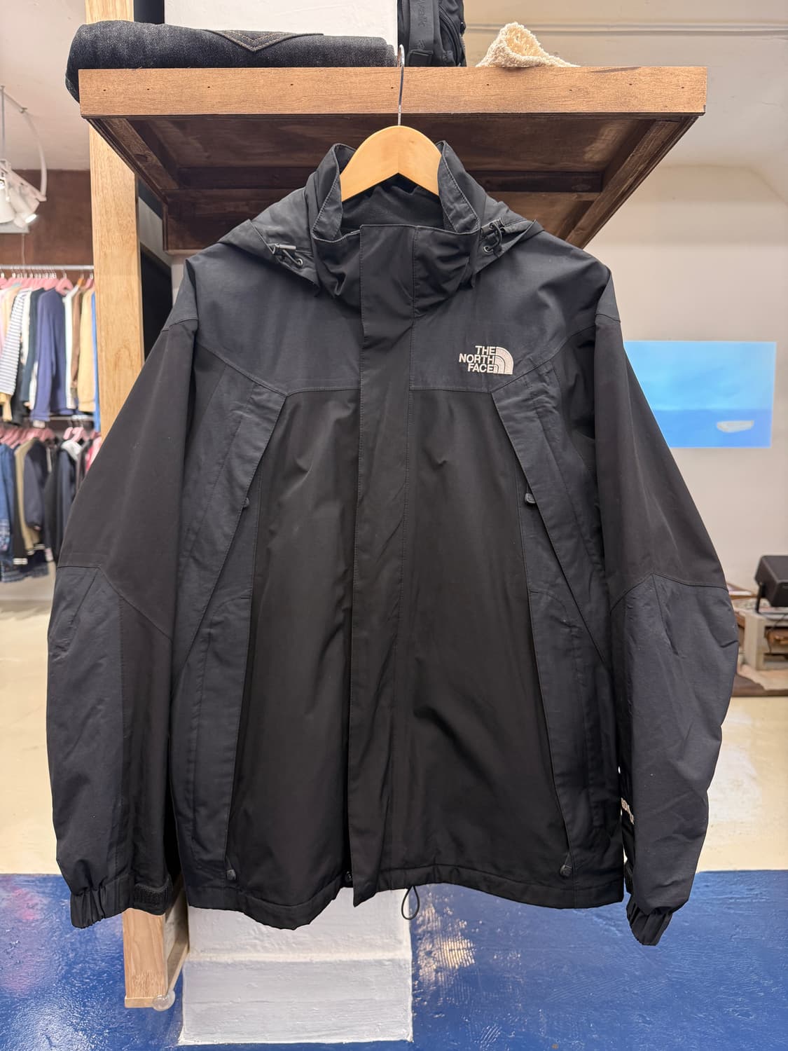 TnF 노스페이스 고어텍스 블랙 바람막이 상품이미지4