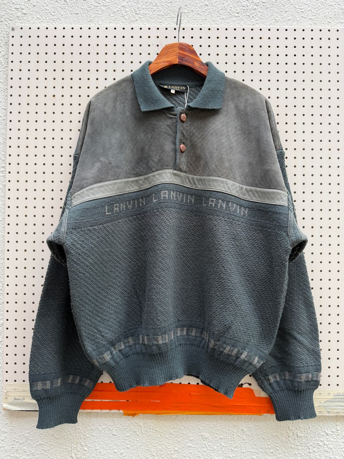 1990s LANVIN PARIS SUEDE LEATHER 랑방 스웨터 상품이미지1