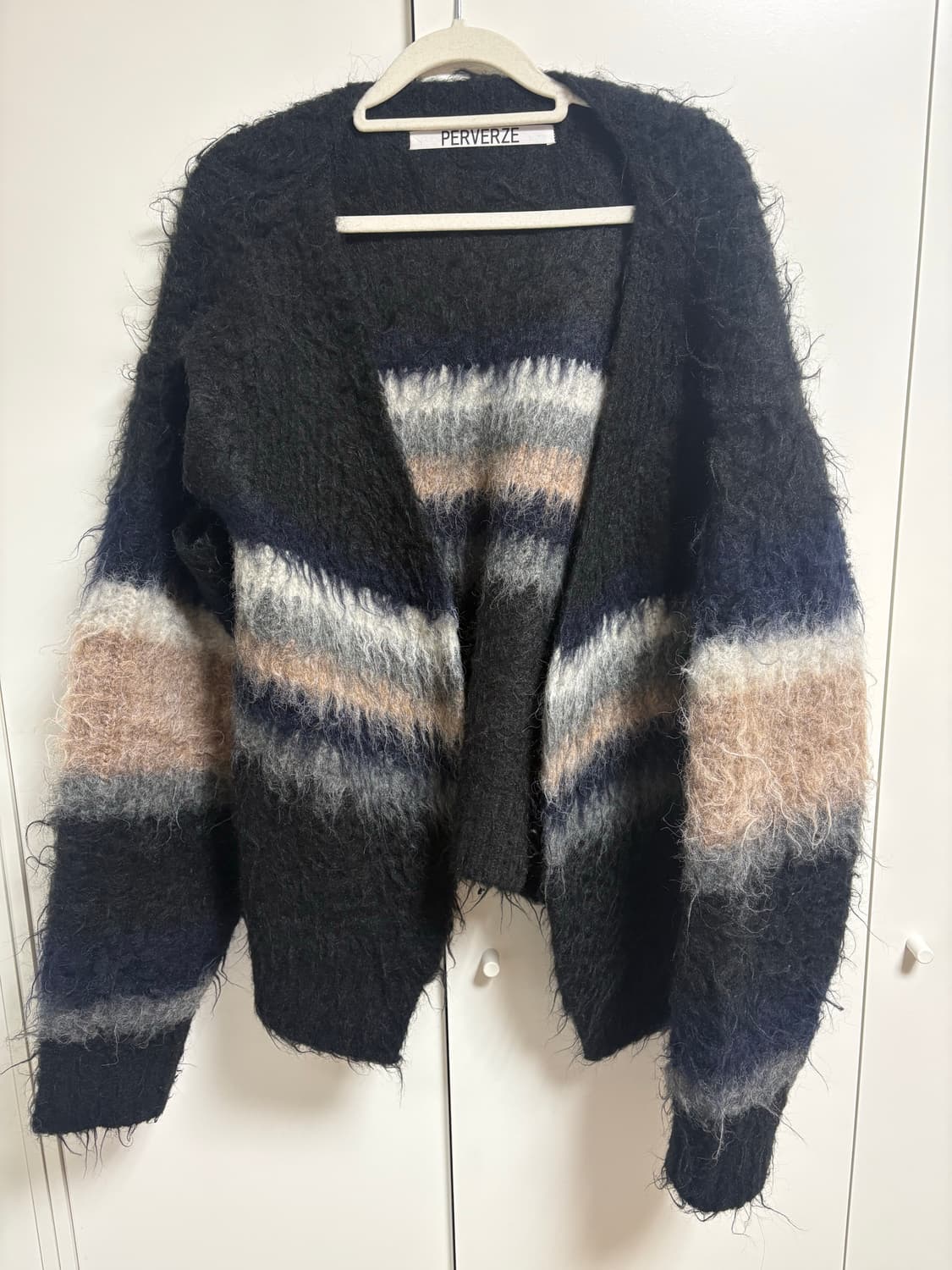 Perverze 퍼버즈 가디건 상품이미지1