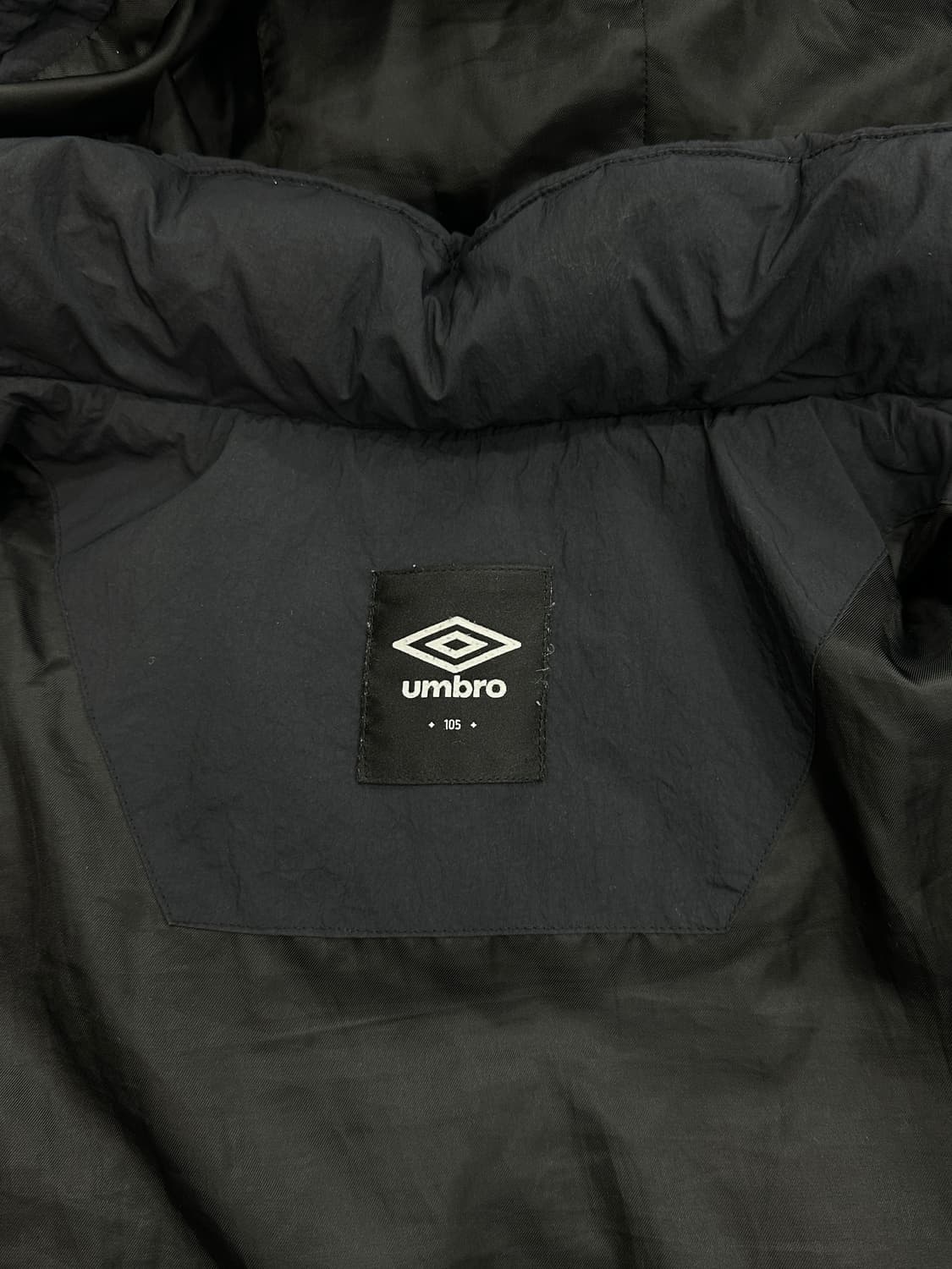 엄브로 패딩 블랙 상품이미지3