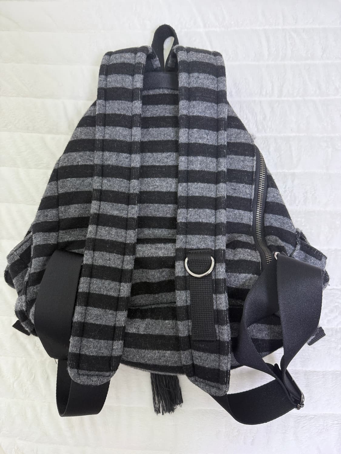 텐스댄스 Wool stripe backpack Black판매 상품이미지2