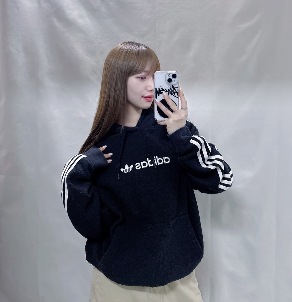 아디다스 블랙 빅로고 플리스 후드  상품이미지2