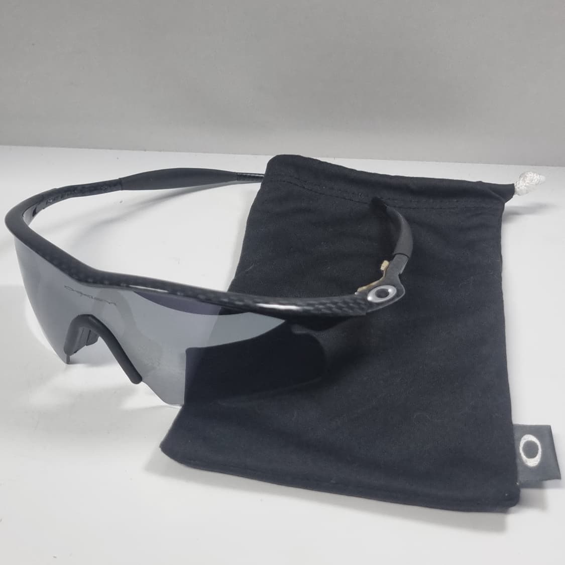 오클리 뉴 엠프레임(1999) 카본 미사용 상품이미지1