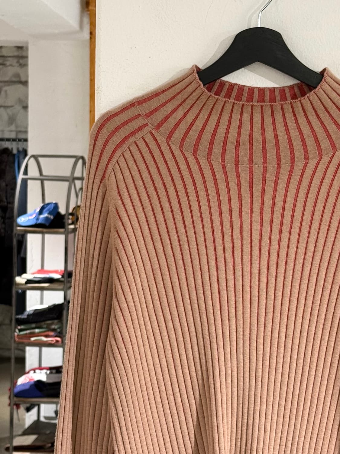 버버리 베이지 코랄 슬림핏 캐시미어 립 니트 상품이미지2