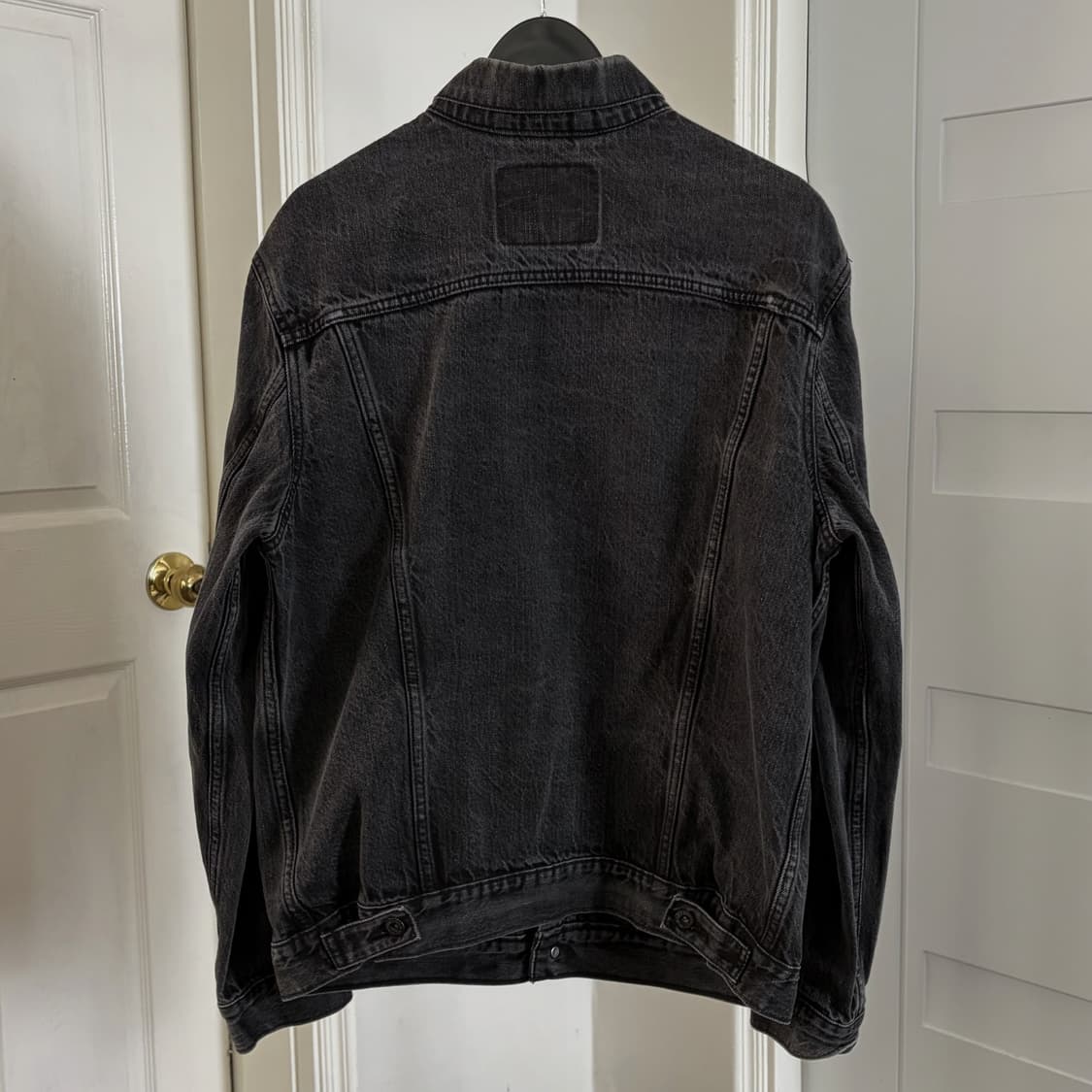 워시드 블랙 데님 셋업(리바이스+게스) 상품이미지4