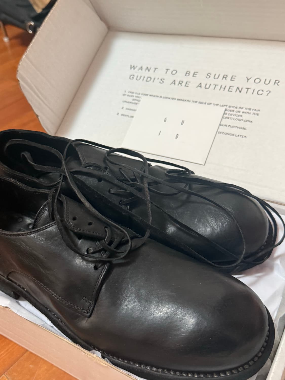 [43사이즈]구이디 992x 새상품 상품이미지1