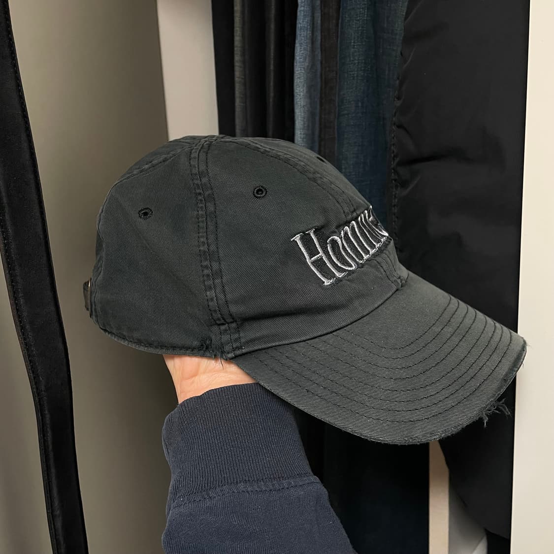 발렌시아가 옴므 볼캡 59L 상품이미지1