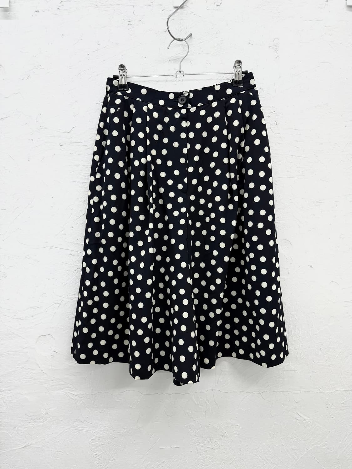 pooq 폴카 도트 하프팬츠 상품이미지1