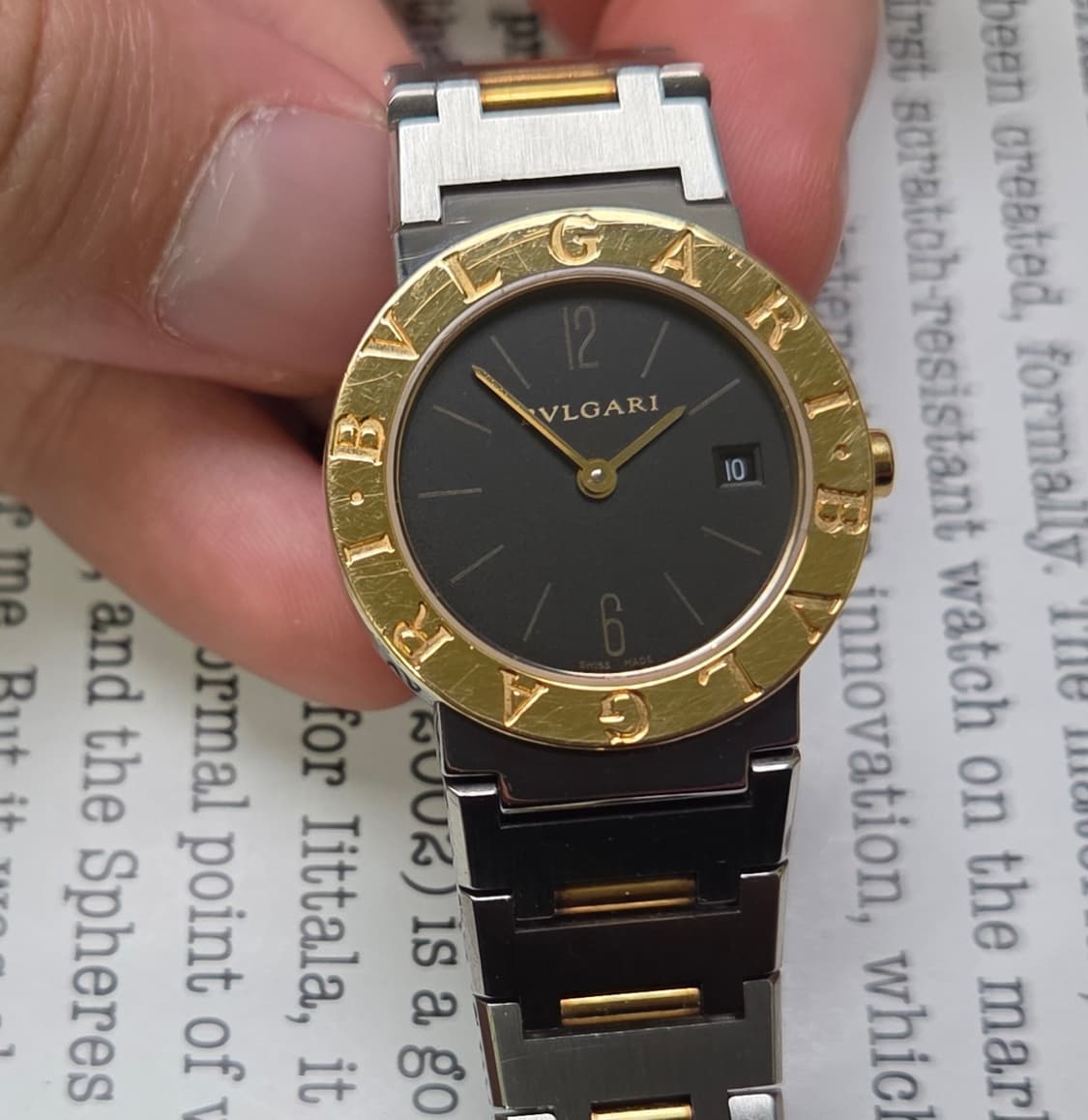 불가리 BB26 18K콤비 블랙다이얼 쿼츠 여성용 브레이슬릿 ver. 상품이미지10