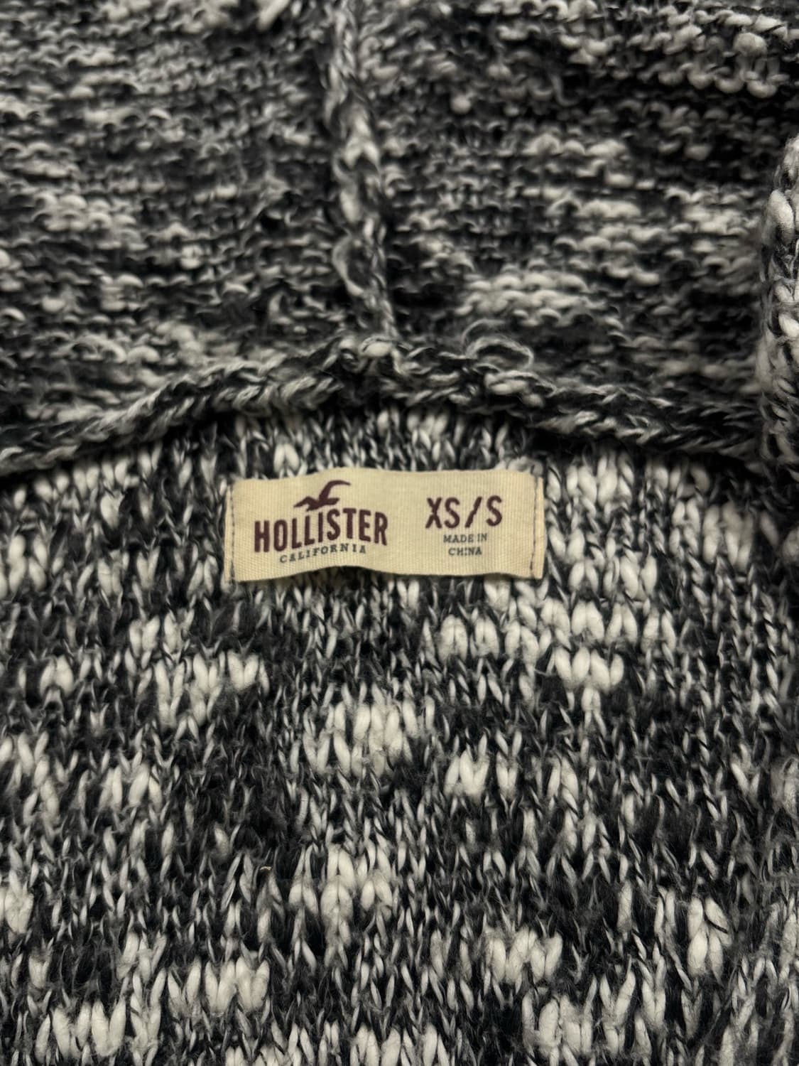 홀리스터 브이넥 니트 후드 상품이미지5