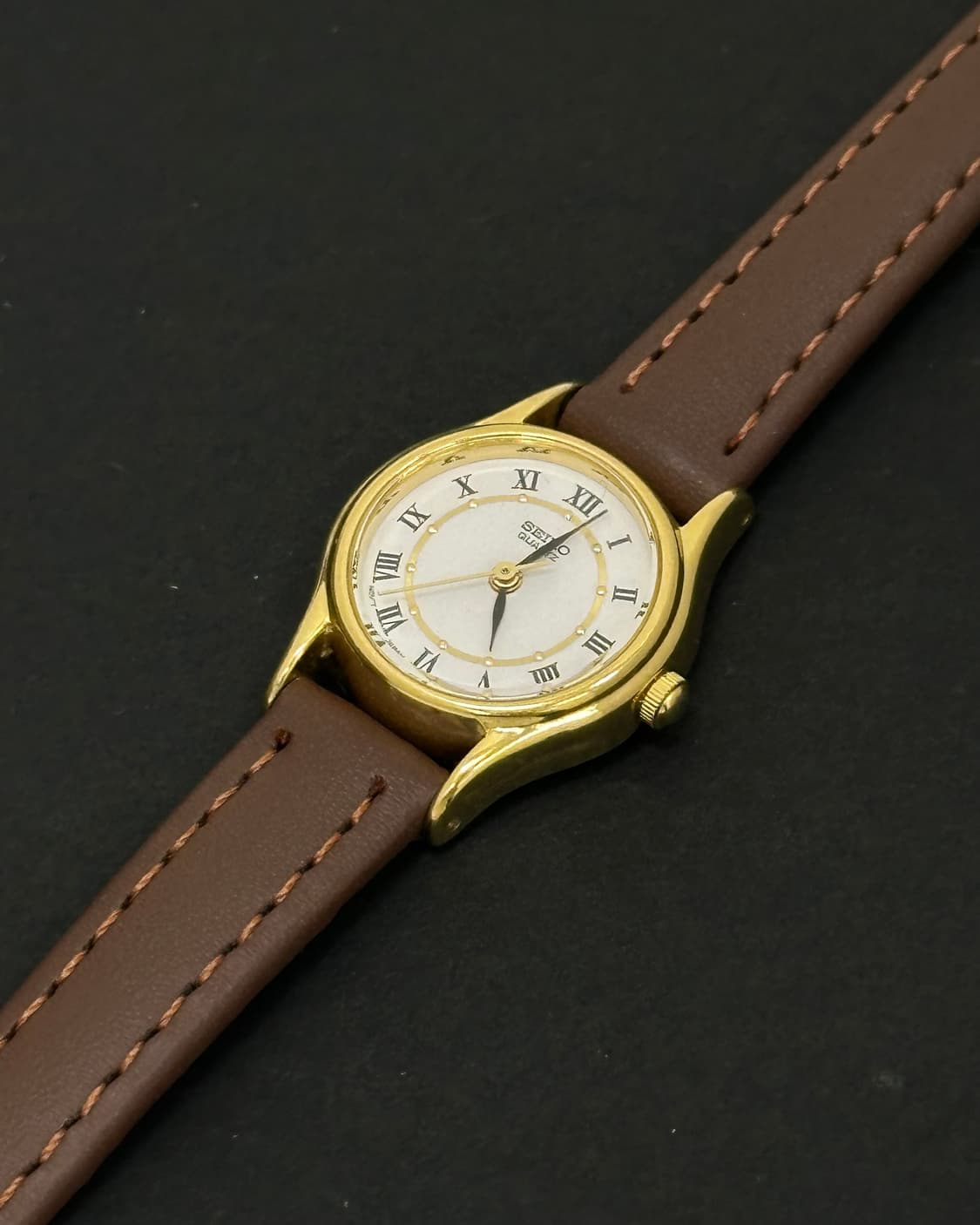 세이코 로만 인덱스 스몰 쿼츠 시계 상품이미지4