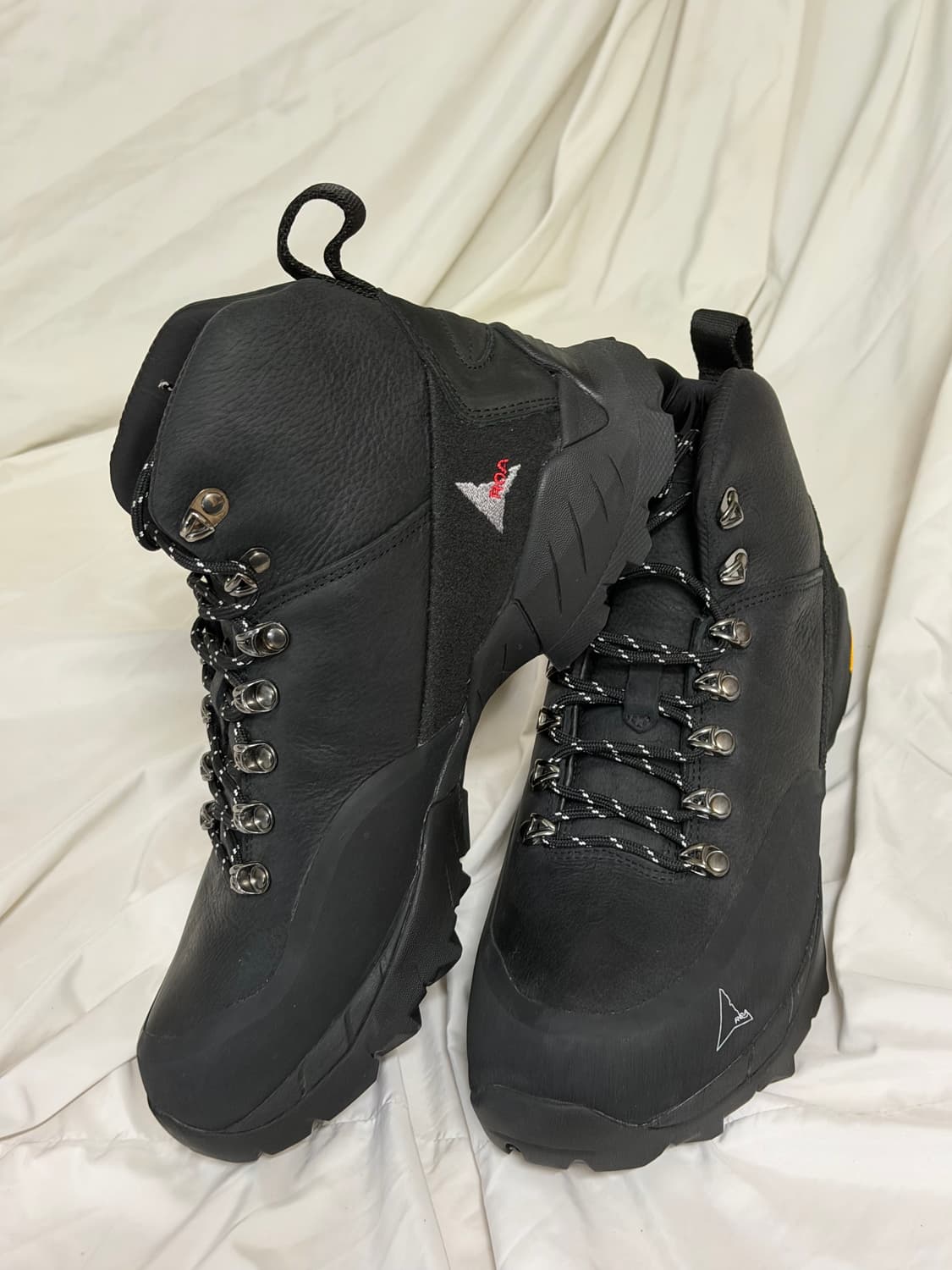 로아 하이킹 안드레아스 카프레더 부츠 상품이미지4