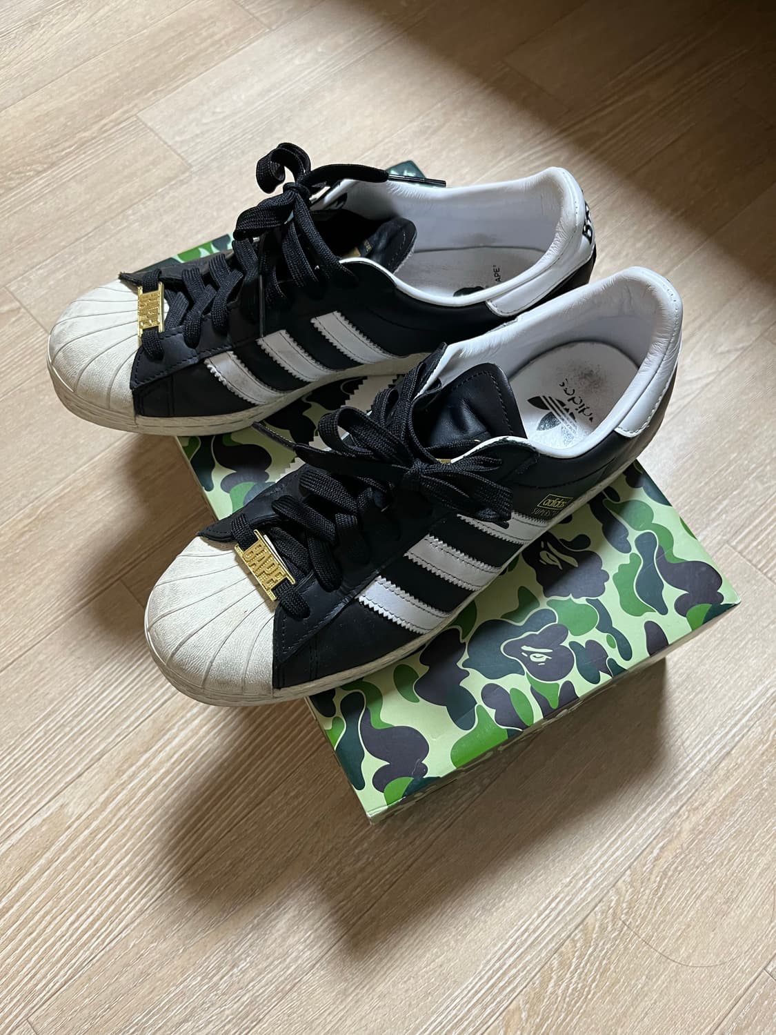 아디다스 x 베이프 슈퍼스타 250 상품이미지2