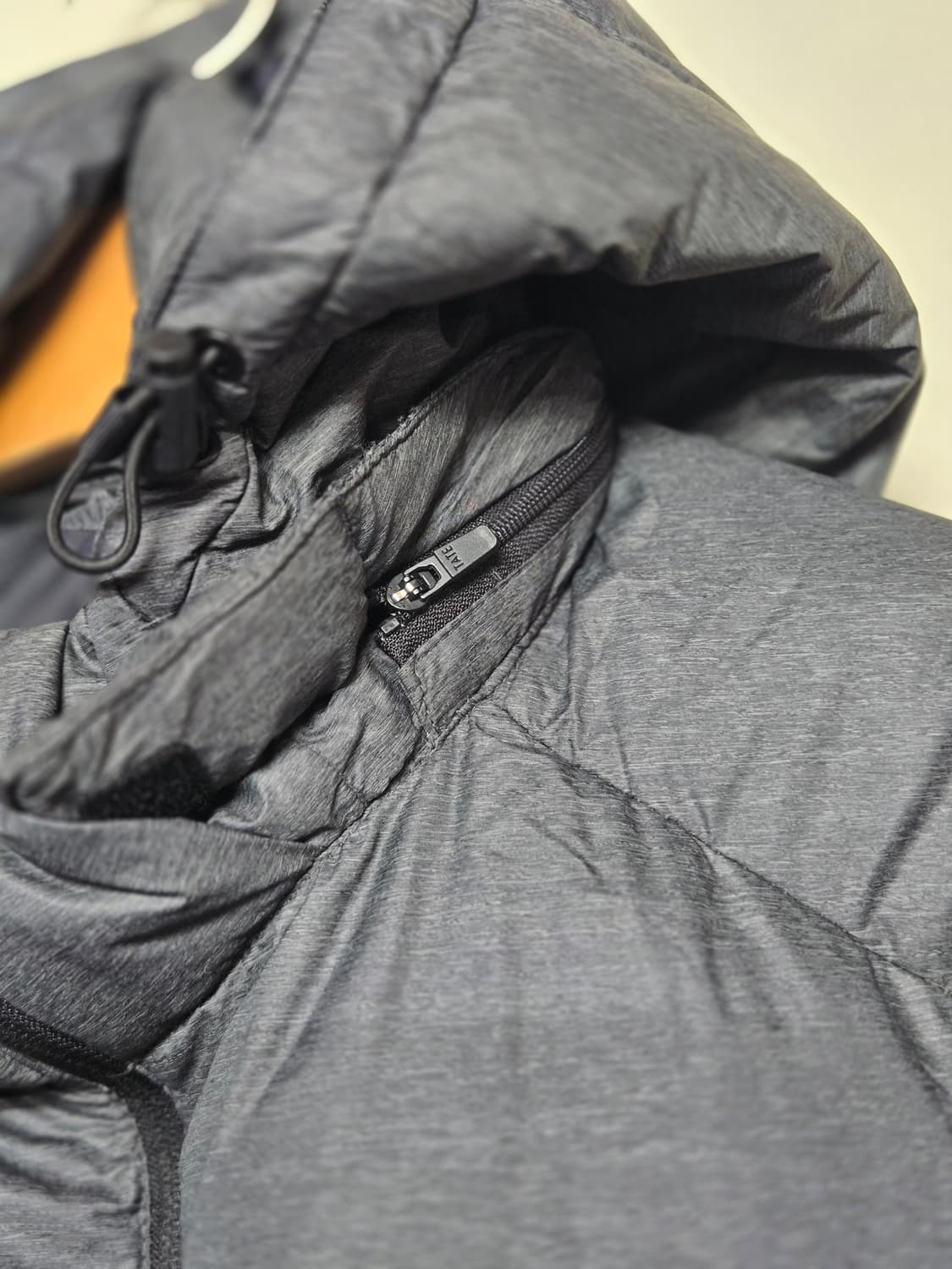 TATE 엄청 가벼운 구스 롱패딩 남95차콜 상품이미지6