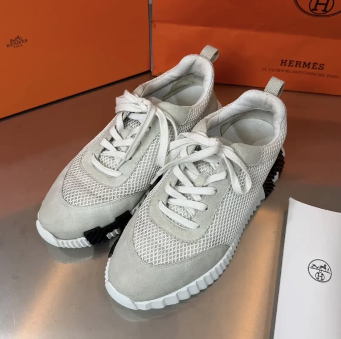 정품] 에르메스 트레일 스니커즈 라이트 그레이 260 풀구성품 상품이미지2
