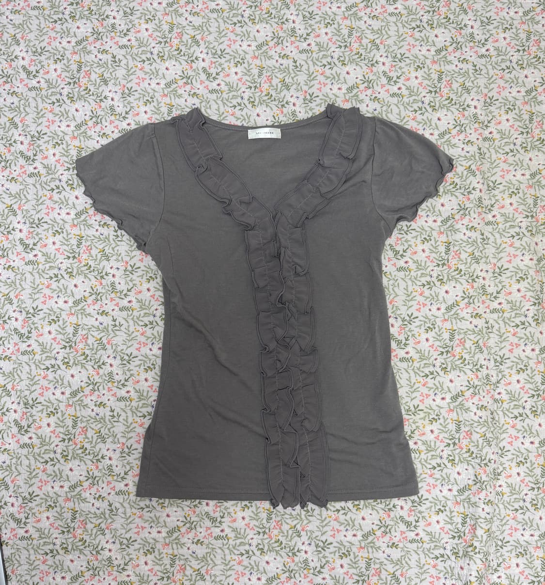 소프트 그레이 러플 슬림 탑 상품이미지1