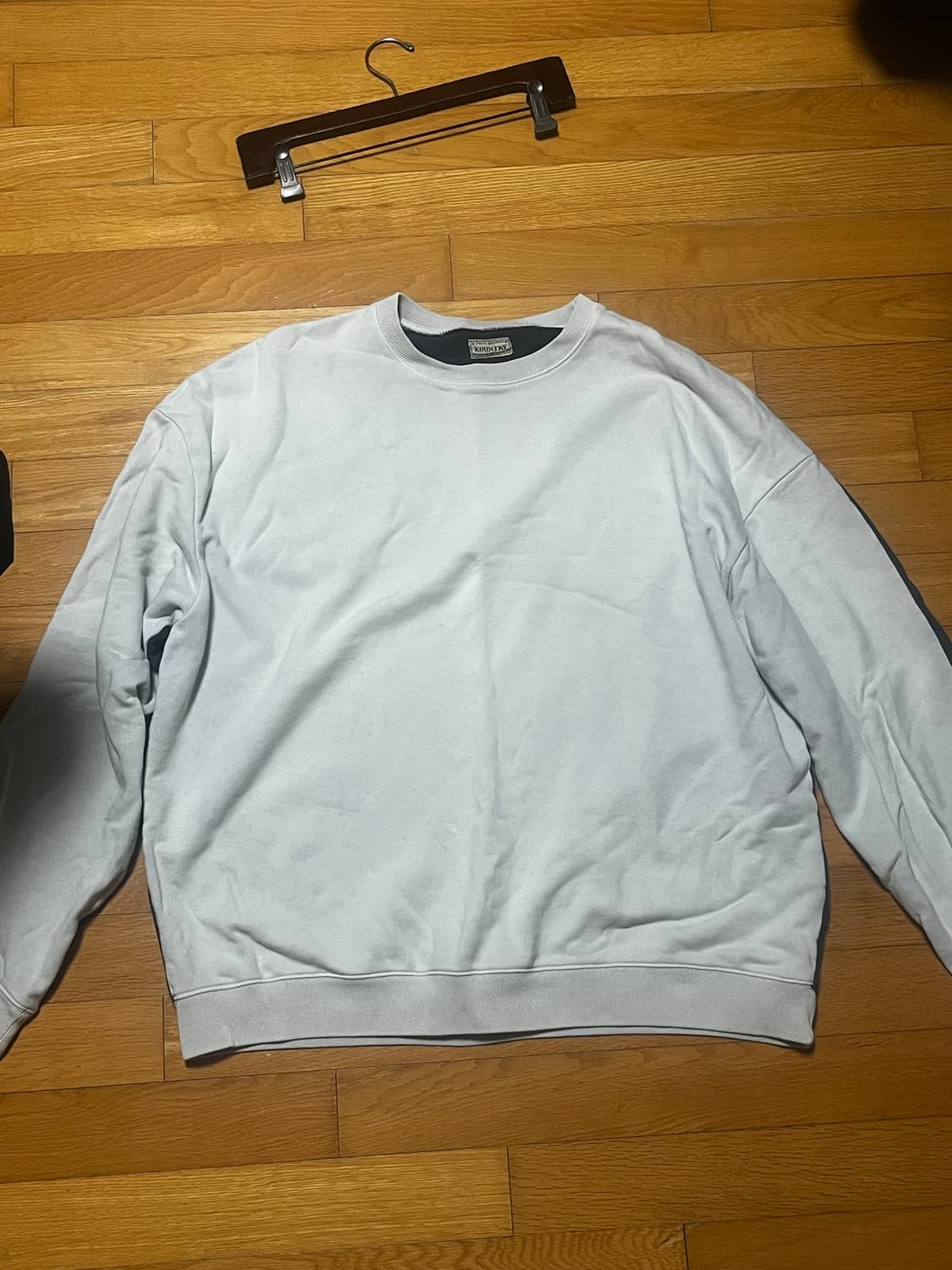 캐피탈 본 스웻 상품이미지2