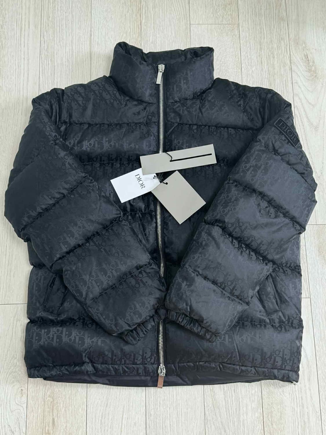 디올 오블리크 자카드 숏패딩 상품이미지1