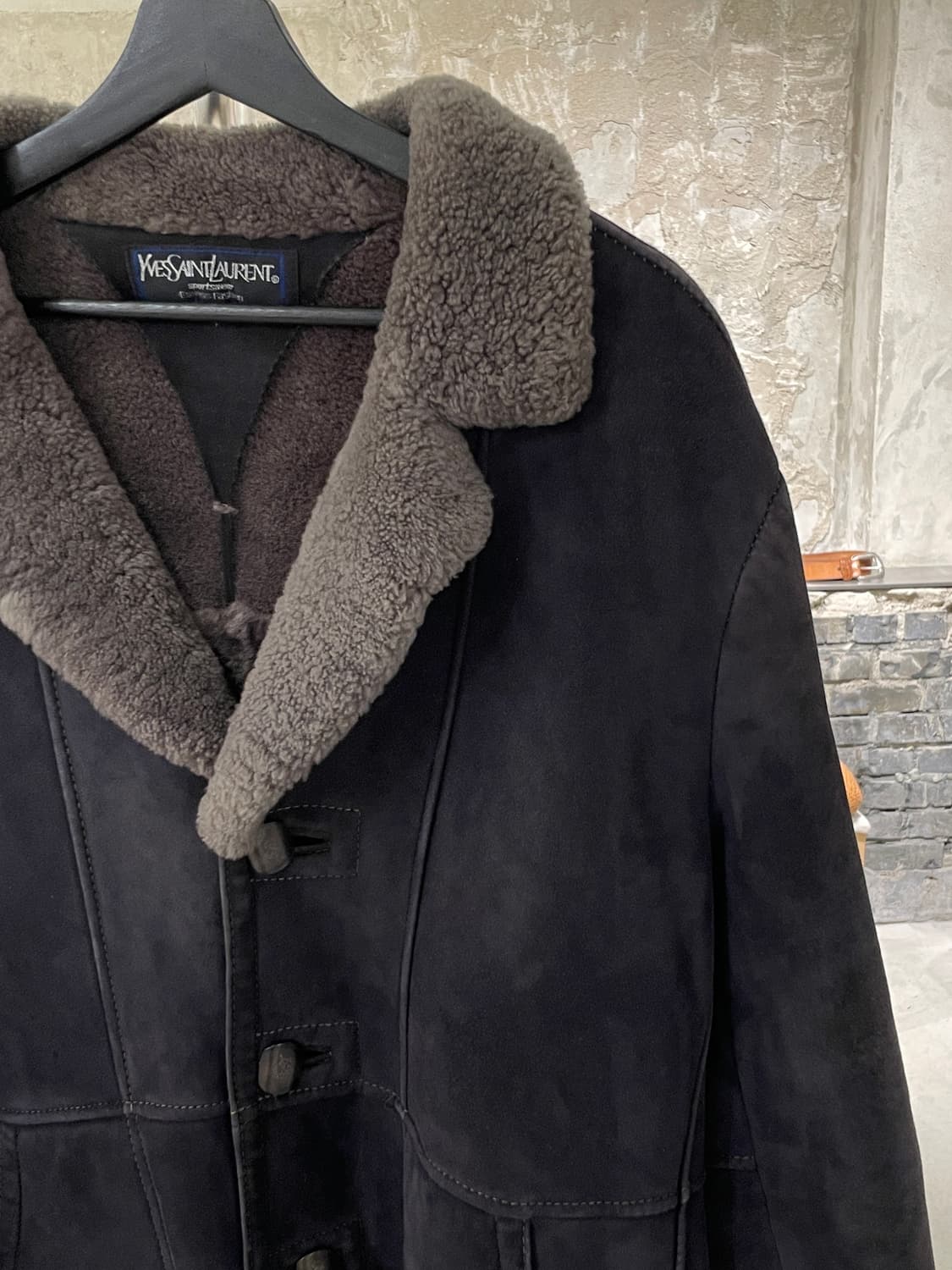 이브 생로랑 레이즌 고트 스킨 자켓 상품이미지3