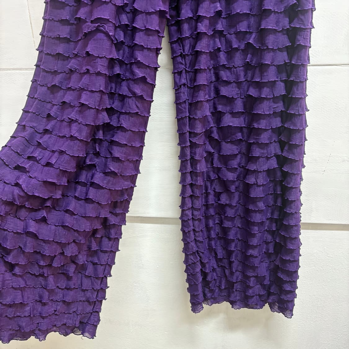 퍼플 프릴 캉캉 키치 와이드 팬츠   상품이미지3