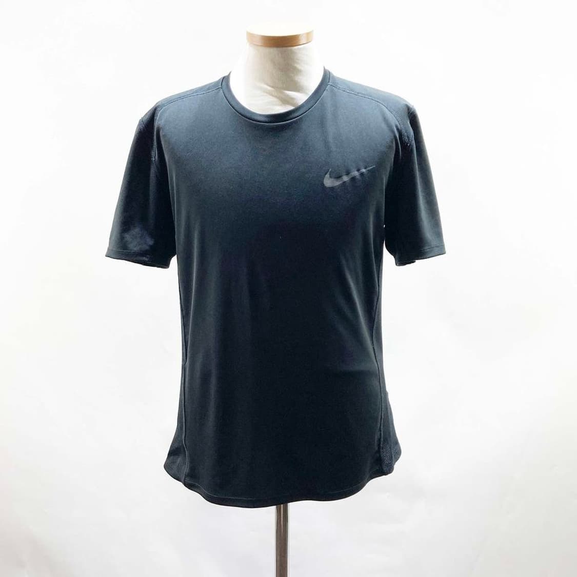 나이키 남성 기본드라이핏반팔 블랙 L 진스센스 상품이미지1
