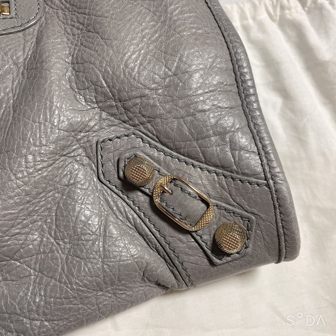 발렌시아가 모터백 그레이 상품이미지3