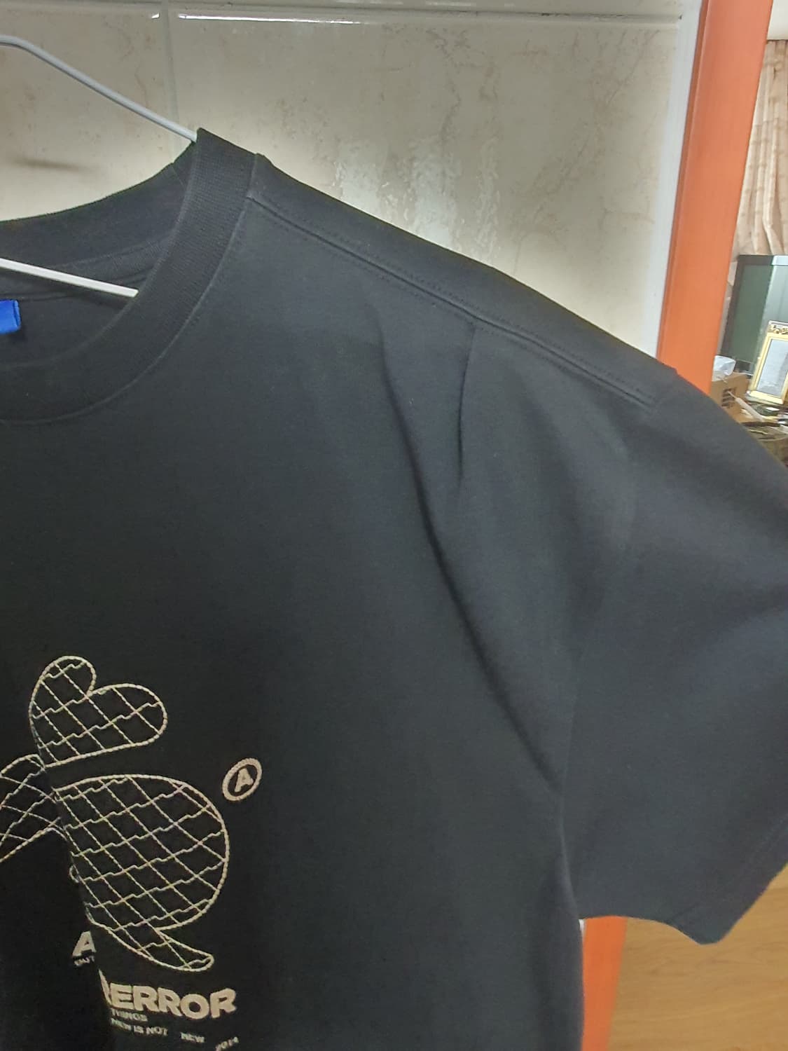 [A1] 아더에러 Twinny logo t-shirt 블랙 상품이미지3