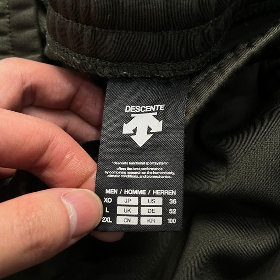 105 데상트 트레이닝 바지  상품이미지3