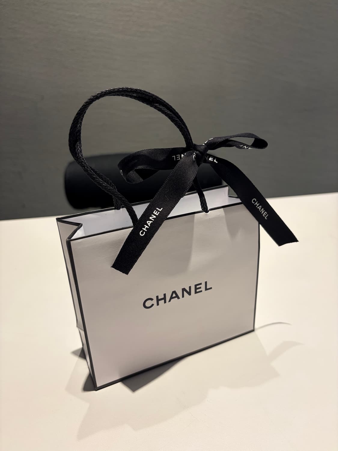 <백화점 구매,포장/새상품> 샤넬 코코 마드모아젤 오 드 빠르펭 50ml 상품이미지2