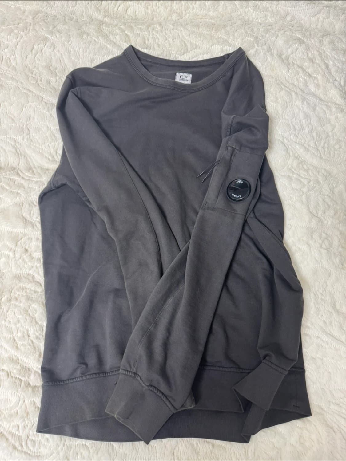 cp컴퍼니 맨투맨 상품이미지1