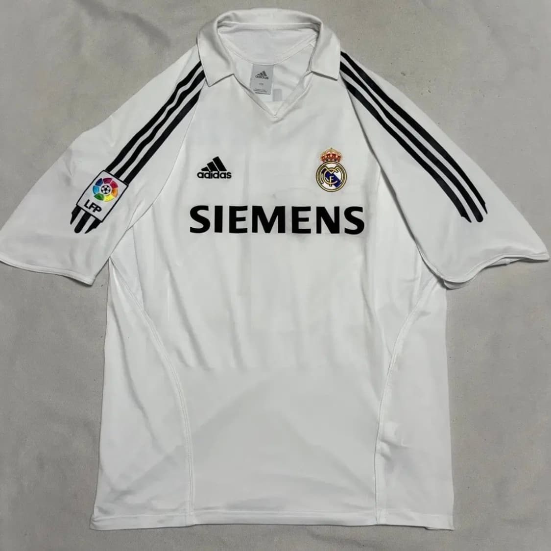 아디다스 레알 마드리드 05-06 시즌 유니폼 5. 지단 상품이미지2